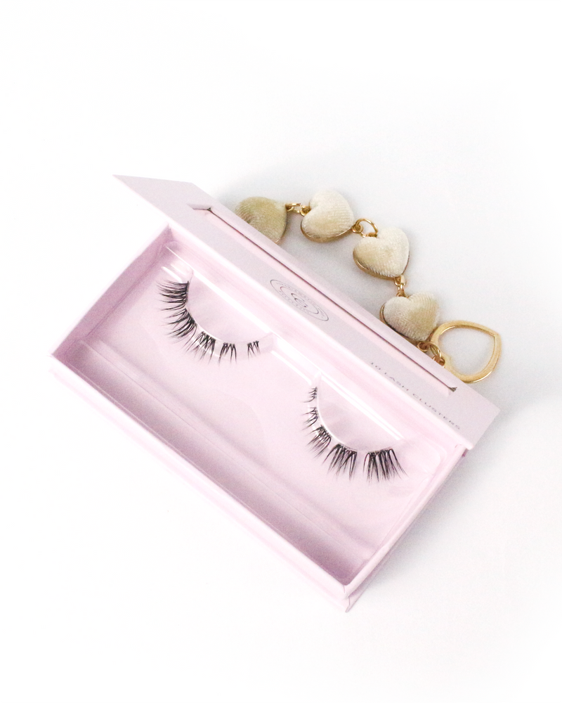 BELLA LASHES