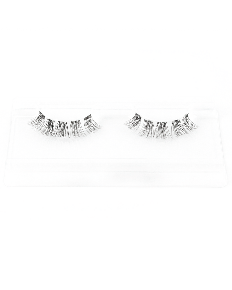 LILY LASHES